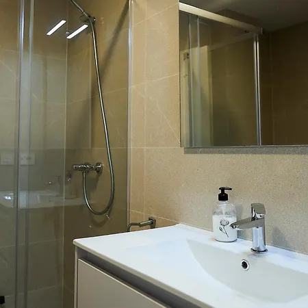 Artes 8 - 2 Double & 2 Baths Apartman *